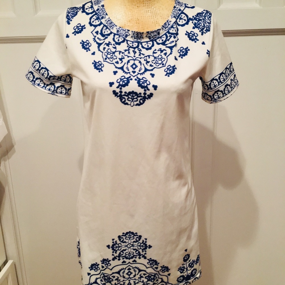 SALE: Spring Shift Dress-